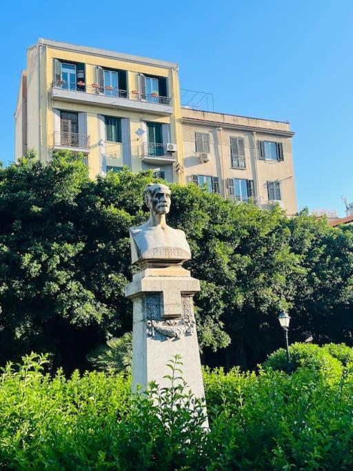 Politeama Suite In The Heart Of The City Palermo Exterior photo